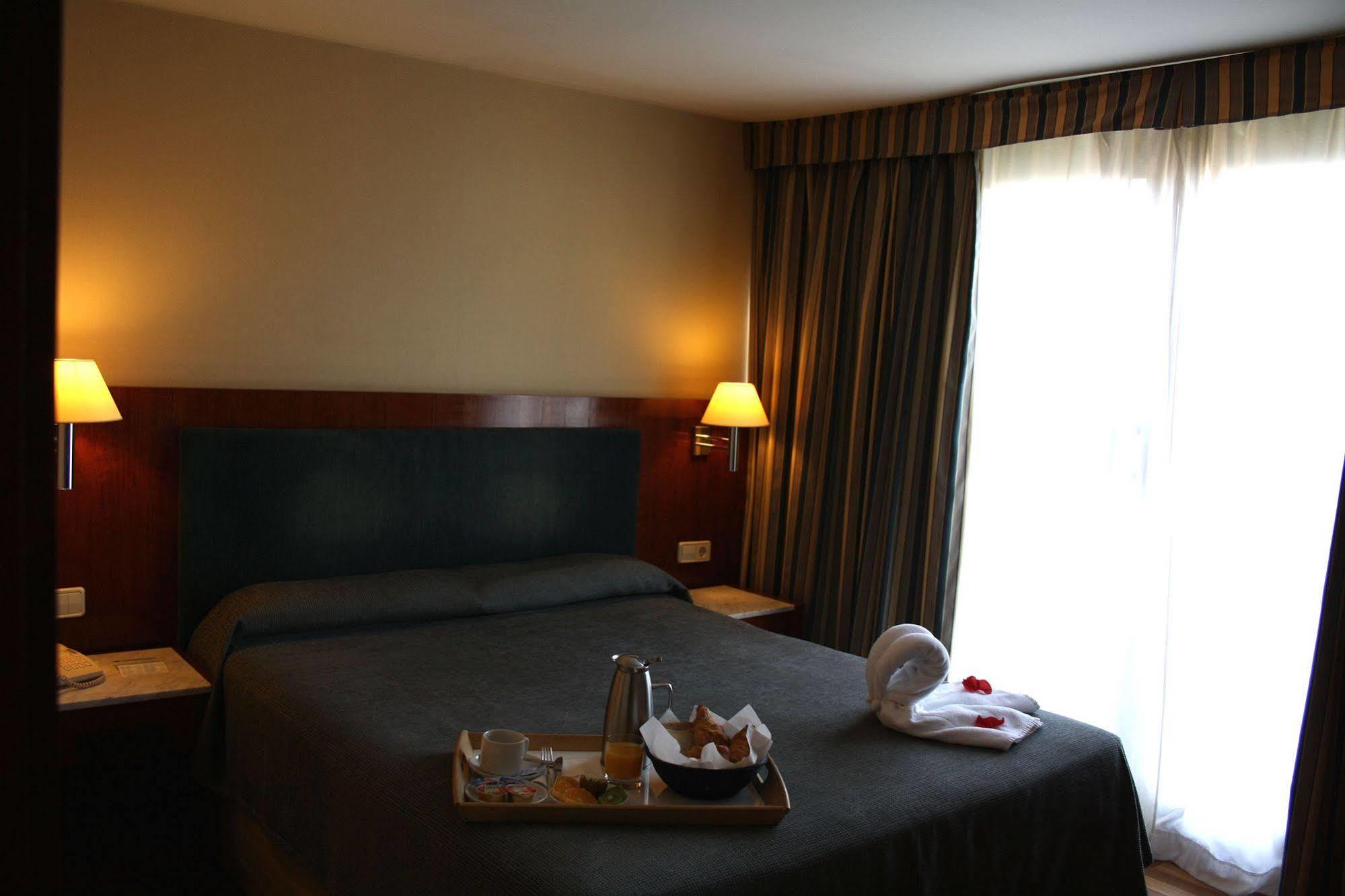 Hotel Pedralbes Βαρκελώνη Εξωτερικό φωτογραφία