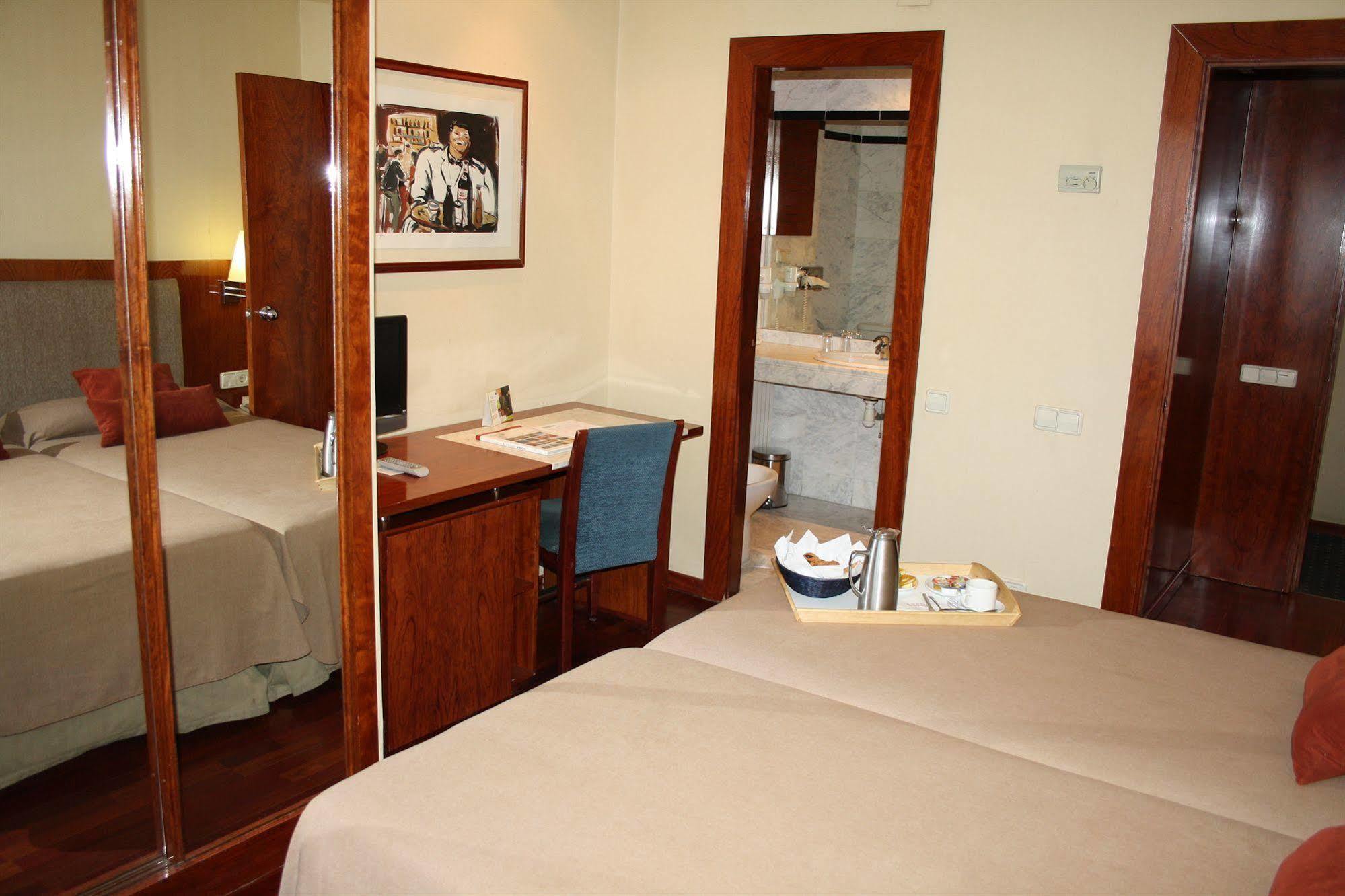 Hotel Pedralbes Βαρκελώνη Εξωτερικό φωτογραφία